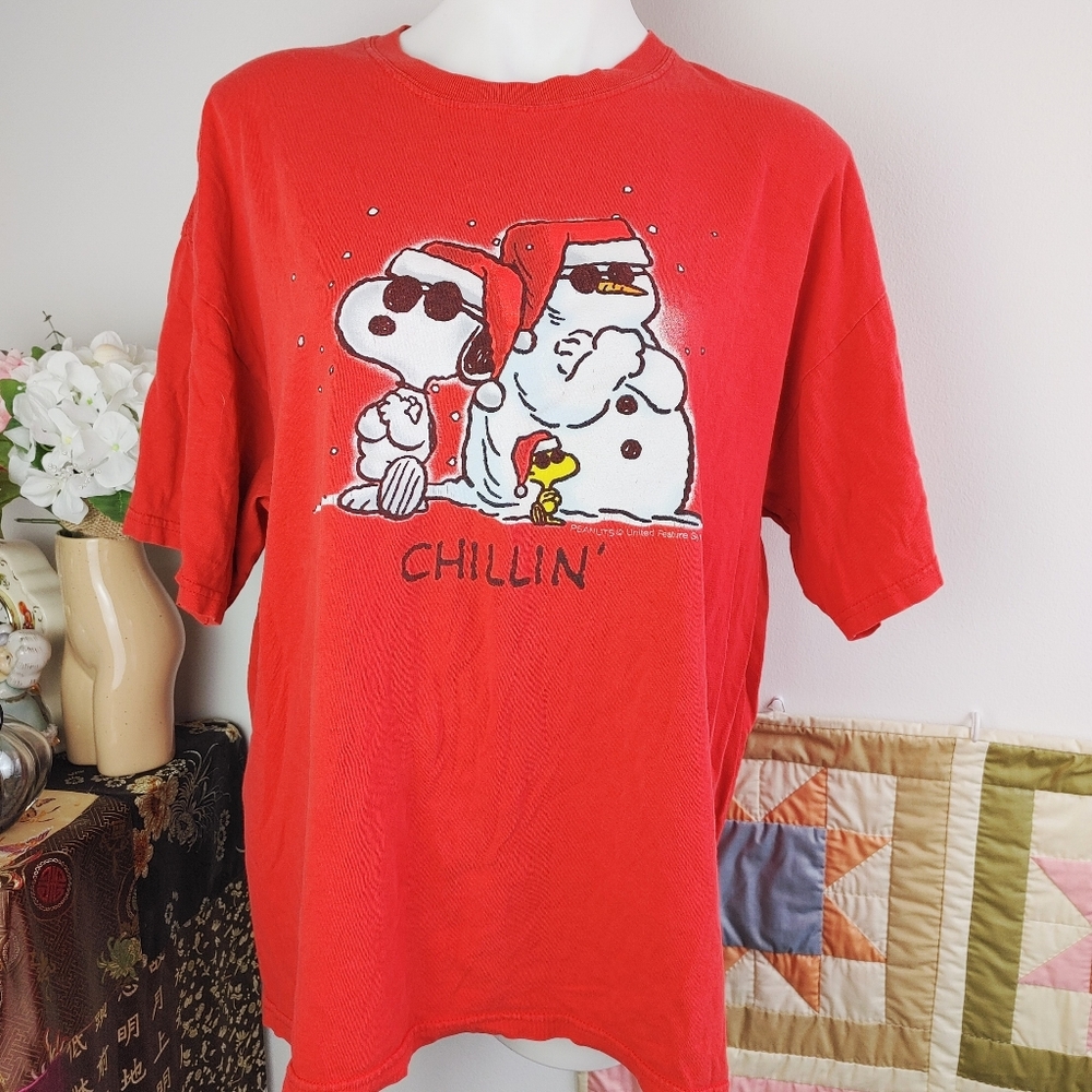 🎄LAST CHANCE🎄 Vintage Peanuts Snoopy & Woodstock Chillin Snowman Tee